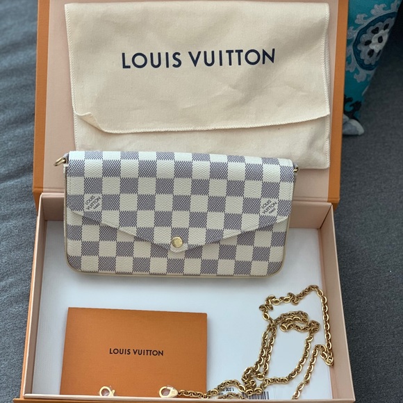 lv pochette felicie azur